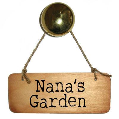 Nana's Garden Wooden Sign - Daisy Mae Boutique