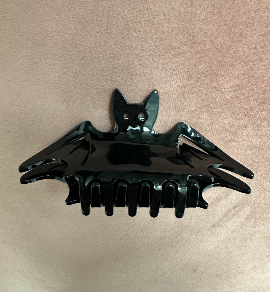 *DMB Halloween* Betty Bat Clip