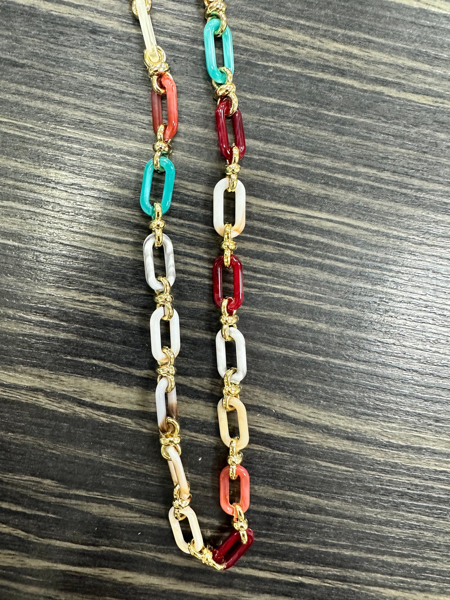 DMB Multicolour Glasses Chain