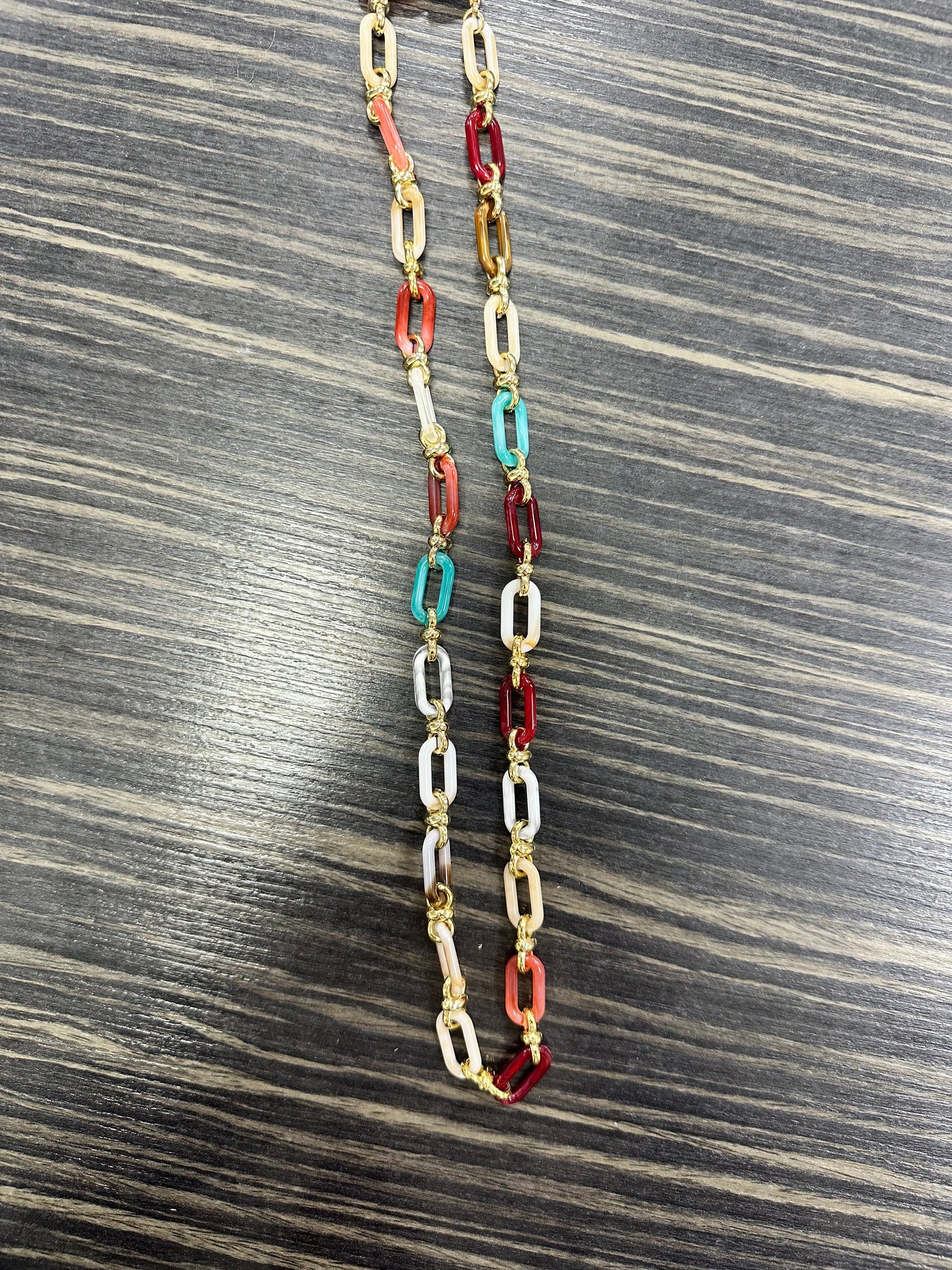 DMB Multicolour Glasses Chain