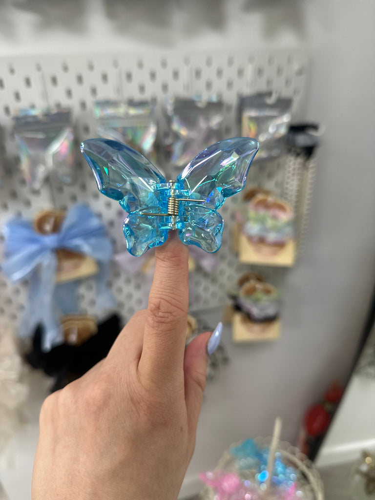 DMB Crystal Butterfly Clip