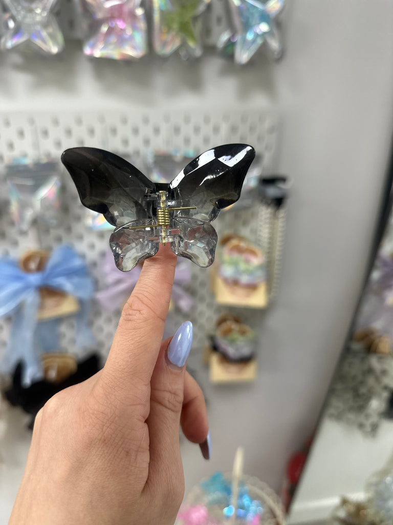 DMB Crystal Butterfly Clip