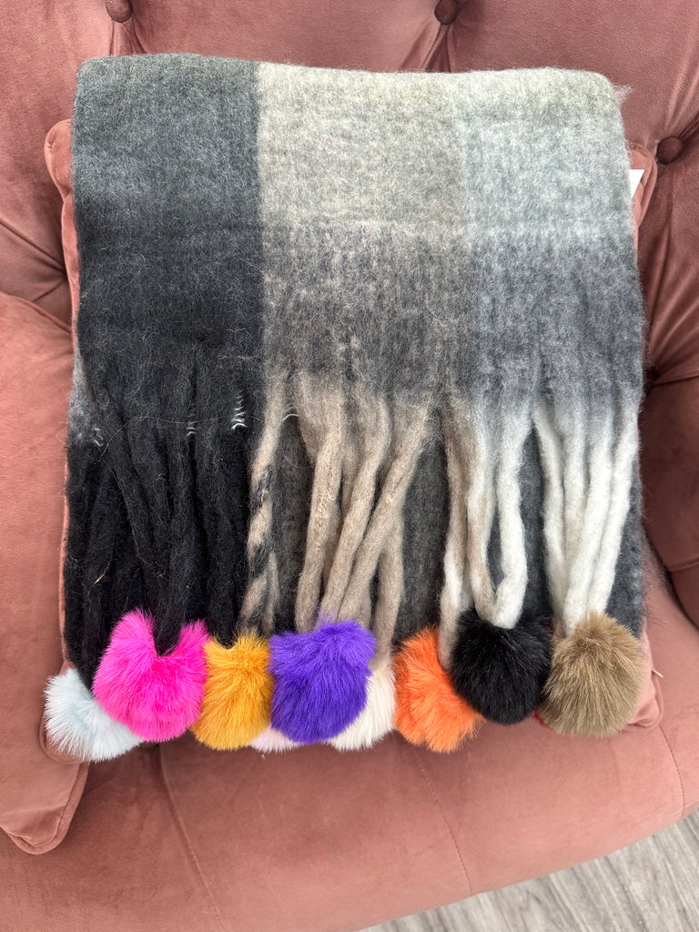 DMB Pom Pom Trim Cosy Scarf