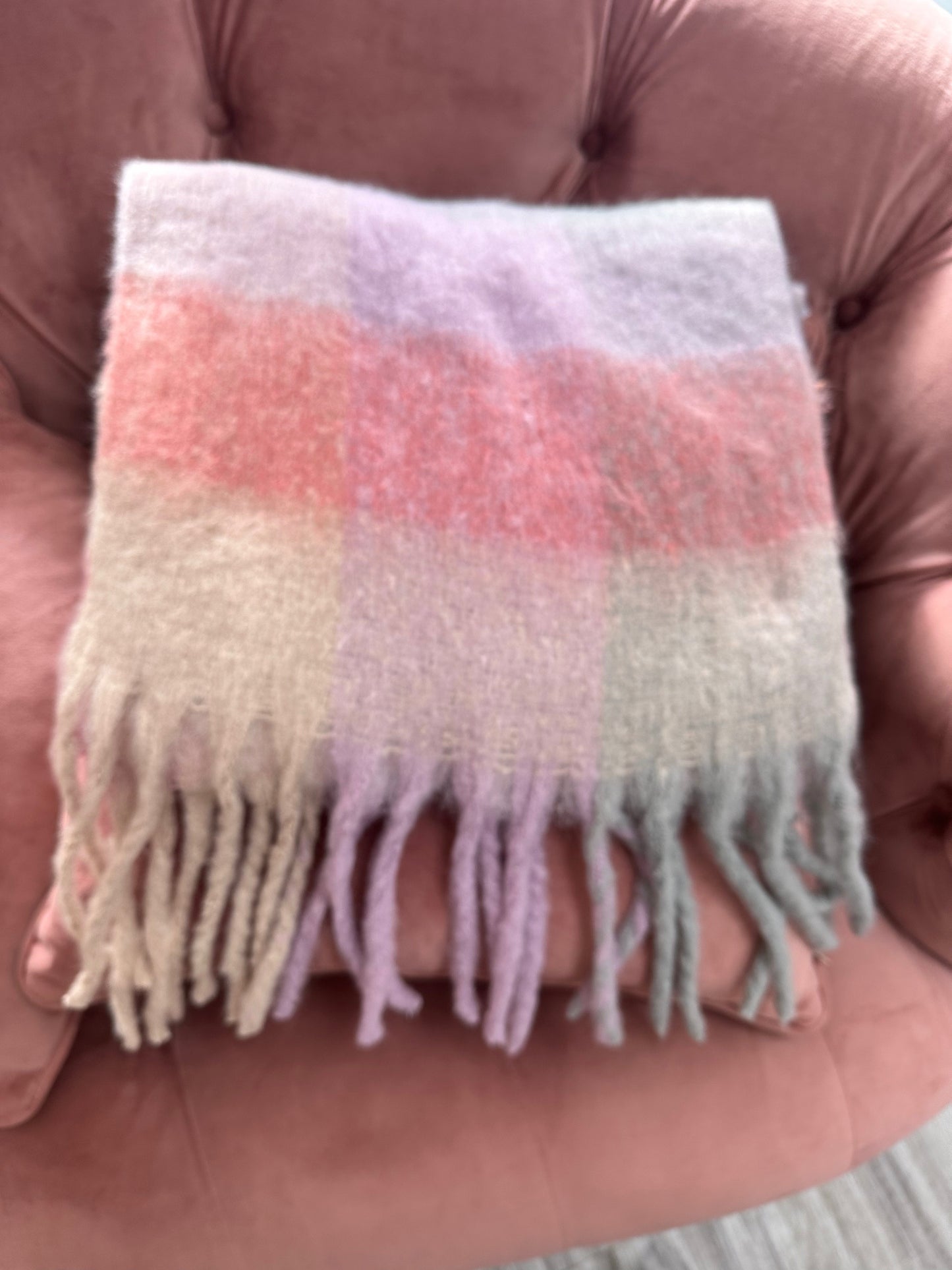 DMB Cosy Scarf