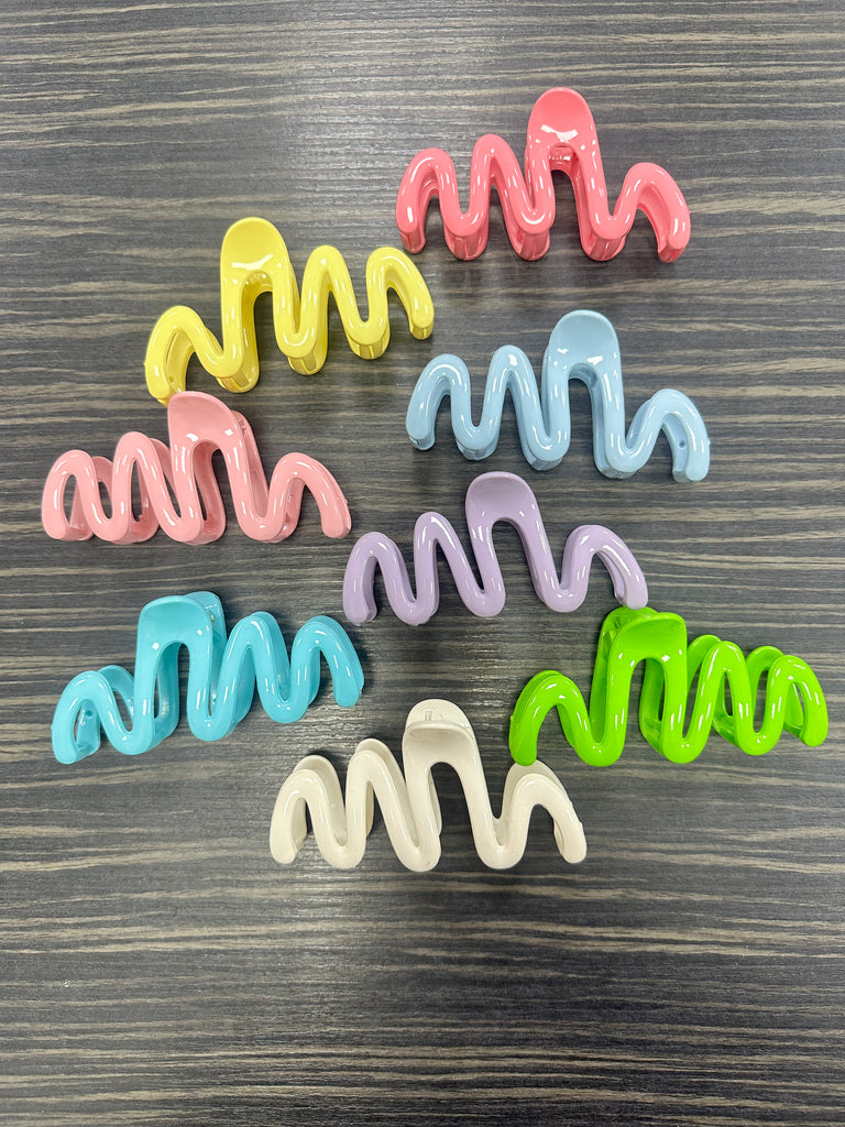 DMB Pastel Wave Claw Clips