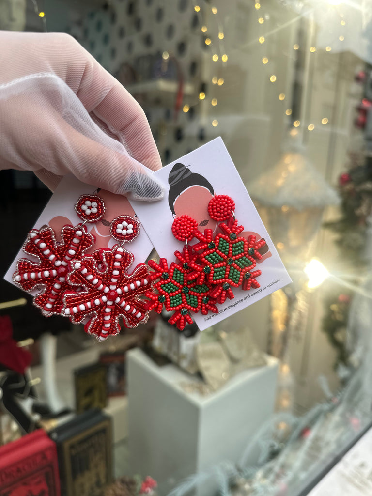 *DMB Christmas* Beaded Christmas Snowflake Earrings