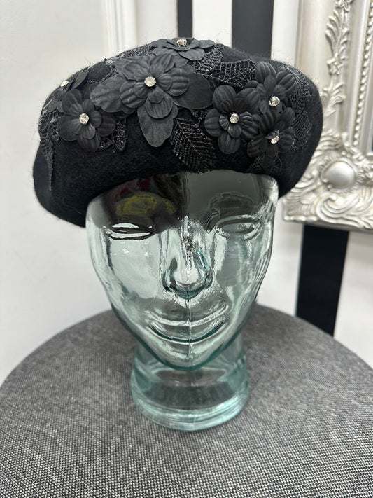 DMB Flower Embellished Beret