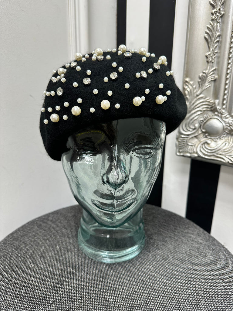 DMB Pearl Embellished Beret