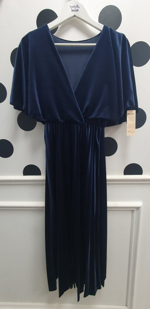 Amber Navy Velvet Cape Sleeve Dress - Daisy Mae Boutique