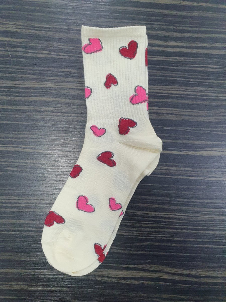 DMB Cream Heart Socks - Daisy Mae Boutique