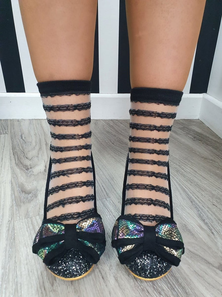 DMB Sheer Lace Stripe Ankle Socks - Daisy Mae Boutique