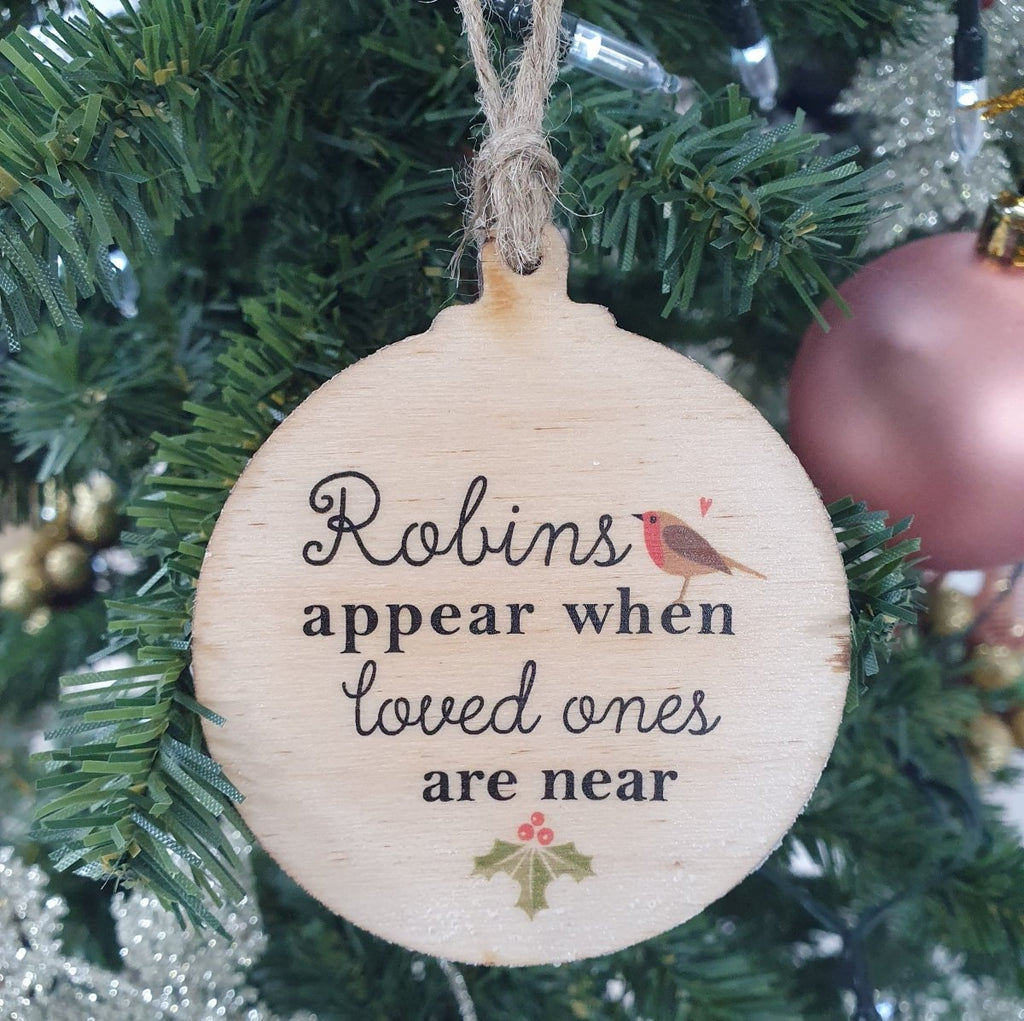 Hanging Robin Christmas Decoration - Daisy Mae Boutique