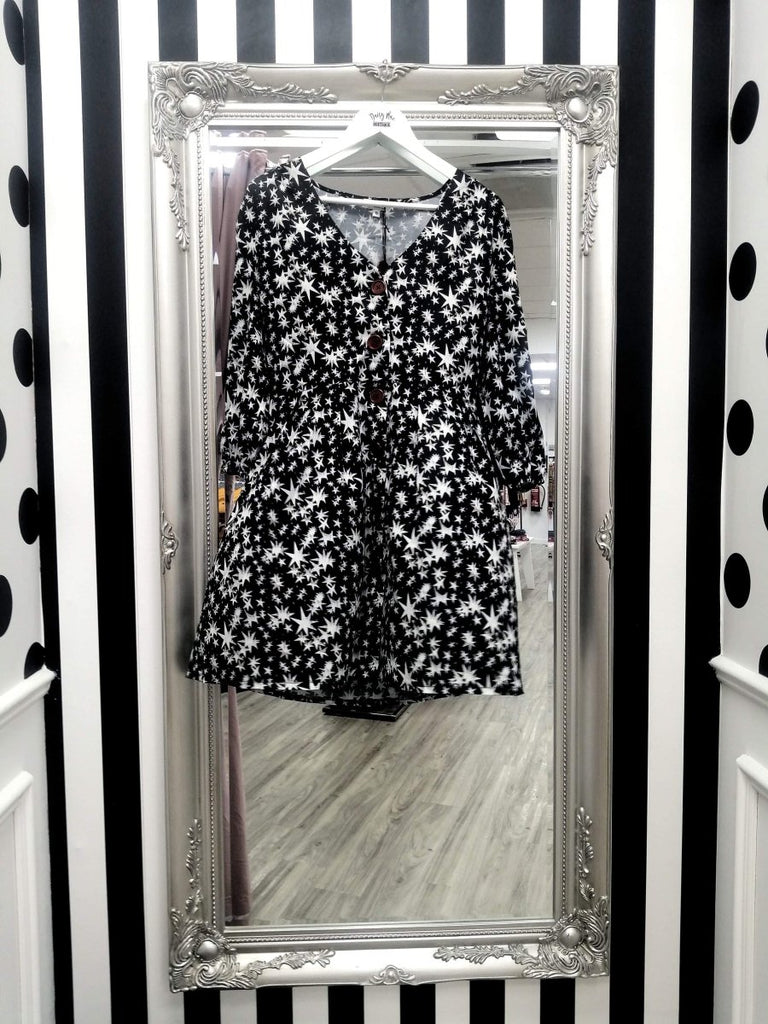 Maisy Black Star Dress - Daisy Mae Boutique