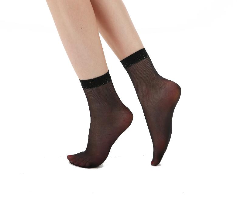 Pamela Mann Sparkly Trim Sheer Ankle Socks - Daisy Mae Boutique